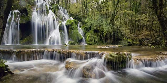 Préparer ses vacances : direction le Jura Le jura pour les vacances